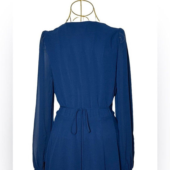 NWT Lulus My Whole Heart Dark Navy Blue Long Sleeve Wrap Dress w/ Button Cuffs M - Picture 9 of 16